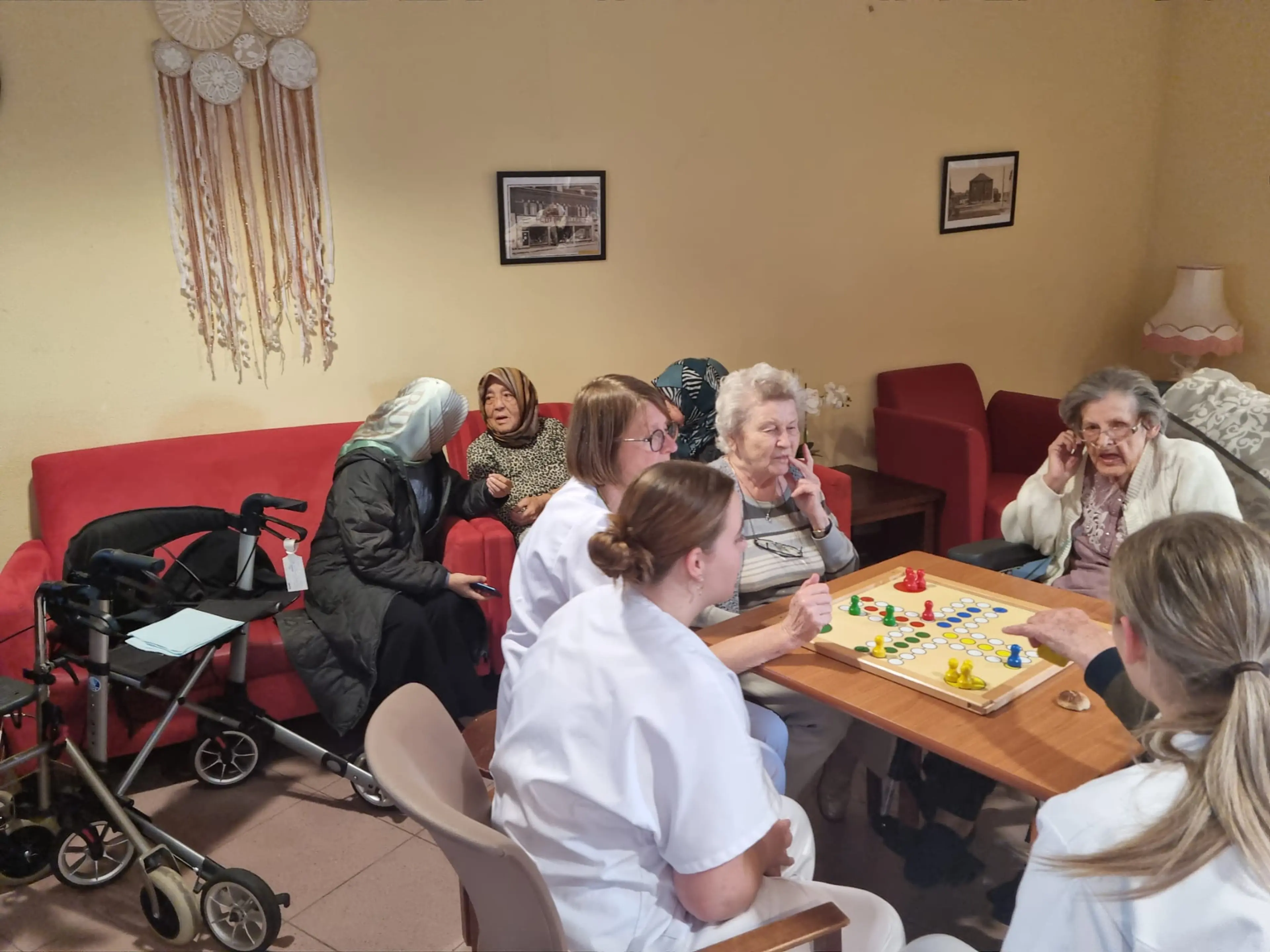 news-bezoek-aan-limburgse-woonzorgcentra-in-6